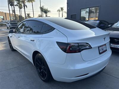 2022 Tesla Model 3   - Photo 6 - Stanton, CA 90680