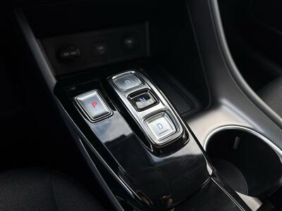 2021 Hyundai SONATA SEL   - Photo 16 - Stanton, CA 90680