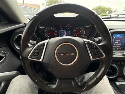 2021 Chevrolet Camaro LT1   - Photo 16 - Orange, CA 92867