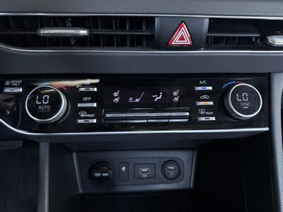 2021 Hyundai SONATA Hybrid Limited   - Photo 12 - Orange, CA 92867