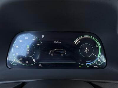 2021 Hyundai SONATA Hybrid Limited   - Photo 11 - Orange, CA 92867