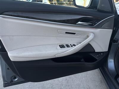 2018 BMW 5 Series 530e iPerformance   - Photo 7 - Stanton, CA 90680