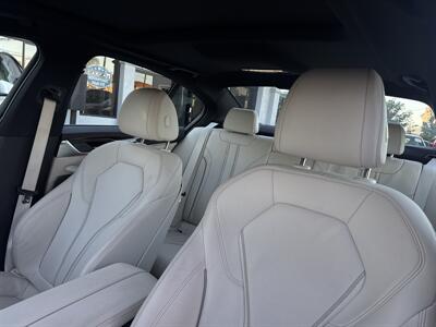 2018 BMW 5 Series 530e iPerformance   - Photo 11 - Stanton, CA 90680
