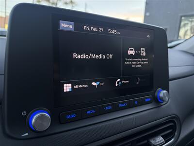2023 Hyundai Kona Electric SE   - Photo 13 - Stanton, CA 90680