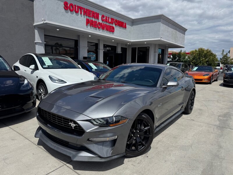 2021 Ford Mustang EcoBoost  