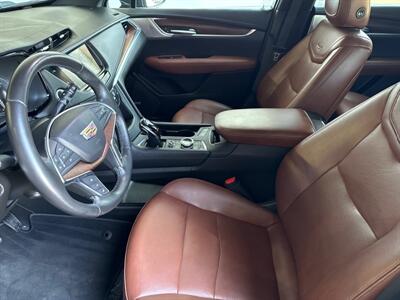 2020 Cadillac XT5 Premium Luxury   - Photo 10 - Orange, CA 92867