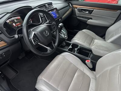 2017 Honda CR-V Touring   - Photo 8 - Stanton, CA 90680