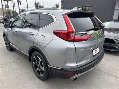 2017 Honda CR-V Touring   - Photo 6 - Stanton, CA 90680