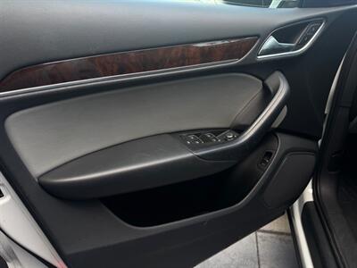 2017 Audi Q3 2.0T Premium Plus   - Photo 7 - Stanton, CA 90680