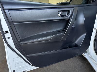 2019 Toyota Corolla SE   - Photo 7 - Orange, CA 92867