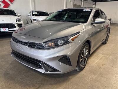 2023 Kia Forte LXS   - Photo 4 - Orange, CA 92867