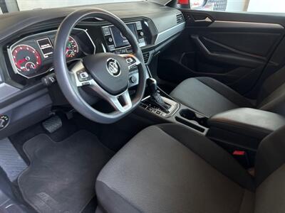 2020 Volkswagen Jetta S   - Photo 10 - Orange, CA 92867