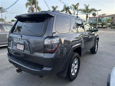 2020 Toyota 4Runner SR5 Premium   - Photo 4 - Stanton, CA 90680