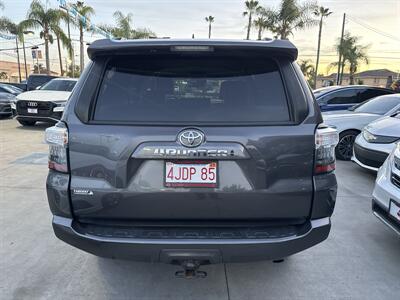 2020 Toyota 4Runner SR5 Premium   - Photo 5 - Stanton, CA 90680
