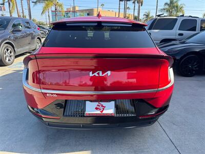 2023 Kia EV6 Wind - Photo 5 - Stanton, CA 90680