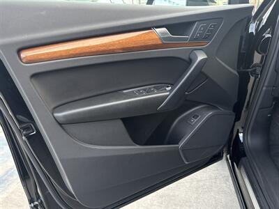 2021 Audi Q5 quattro Premium 45 TFSI   - Photo 7 - Stanton, CA 90680
