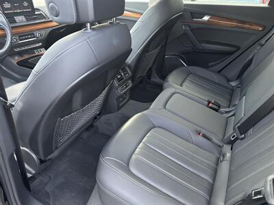 2021 Audi Q5 quattro Premium 45 TFSI   - Photo 9 - Stanton, CA 90680