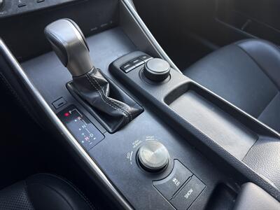 2016 Lexus IS 200t   - Photo 14 - Stanton, CA 90680
