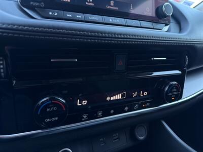 2023 Nissan Rogue SV   - Photo 14 - Stanton, CA 90680