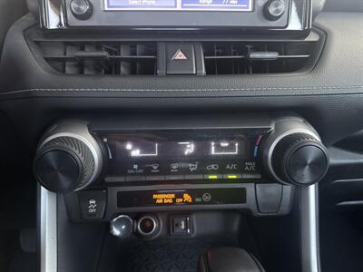 2019 Toyota RAV4 LE   - Photo 12 - Orange, CA 92867