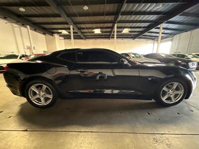 2020 Chevrolet Camaro LT   - Photo 8 - Orange, CA 92867