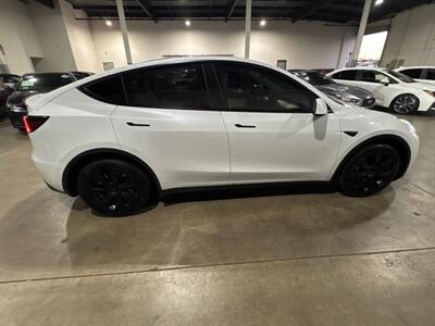 2021 Tesla Model Y Long Range   - Photo 8 - Orange, CA 92867