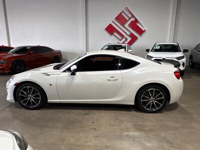 2017 Toyota 86   - Photo 4 - Orange, CA 92867