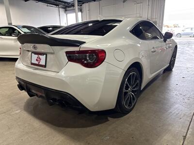 2017 Toyota 86   - Photo 7 - Orange, CA 92867