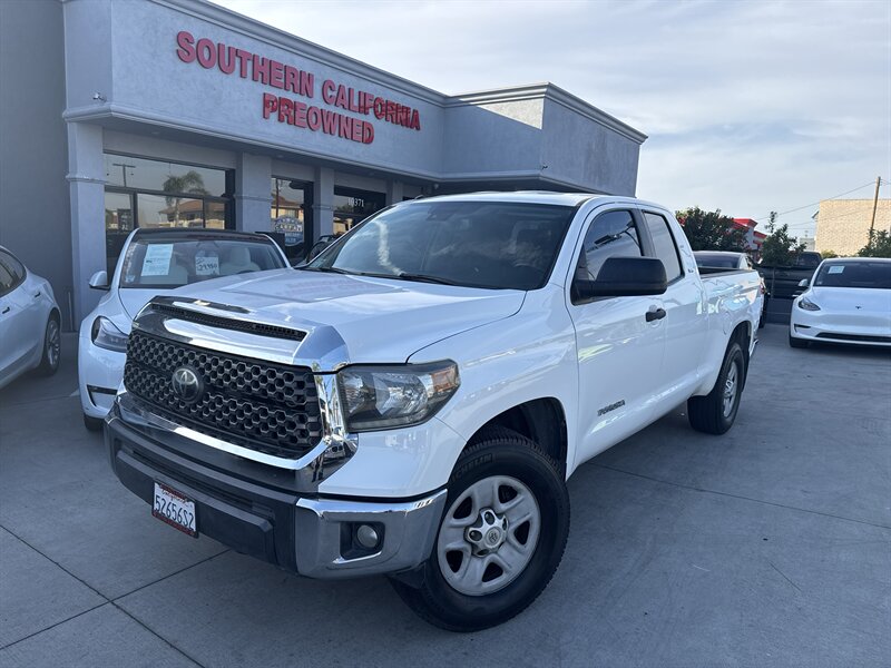 2019 Toyota Tundra SR5  