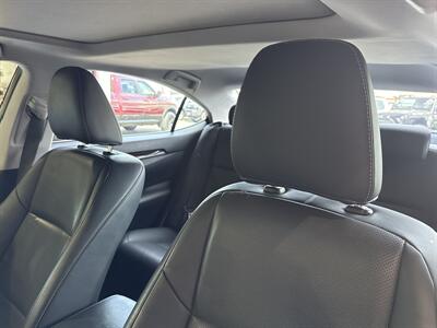 2016 Lexus ES   - Photo 10 - Orange, CA 92867