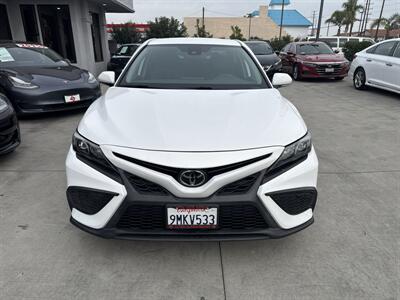 2022 Toyota Camry SE - Photo 2 - Stanton, CA 90680