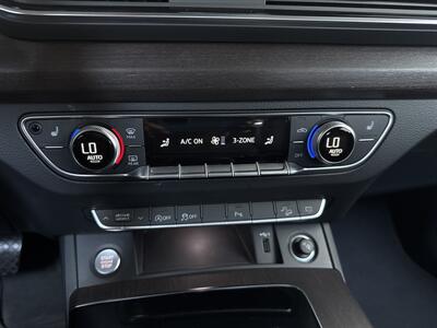 2022 Audi Q5 quattro S line Premi   - Photo 13 - Orange, CA 92867
