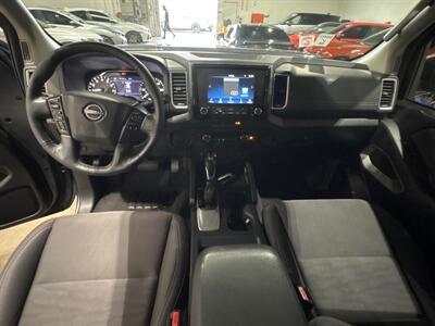 2022 Nissan Frontier SV   - Photo 13 - Orange, CA 92867