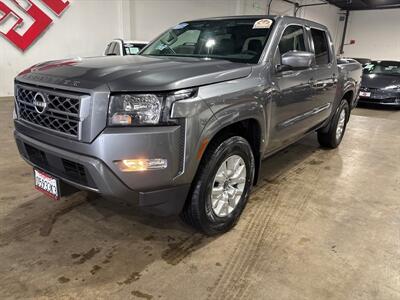 2022 Nissan Frontier SV   - Photo 3 - Orange, CA 92867