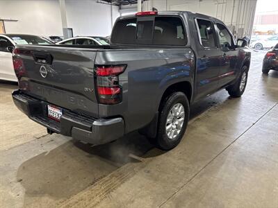 2022 Nissan Frontier SV   - Photo 6 - Orange, CA 92867