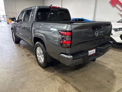 2022 Nissan Frontier SV   - Photo 5 - Orange, CA 92867