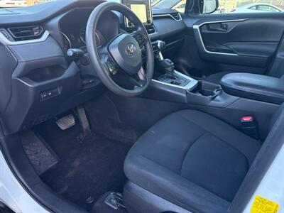 2020 Toyota RAV4 LE   - Photo 11 - Orange, CA 92867