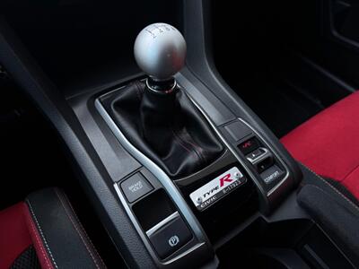 2018 Honda Civic Type R Touring - Photo 16 - Stanton, CA 90680