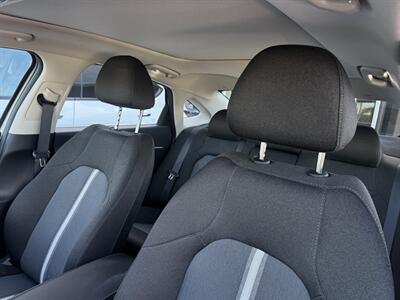 2020 Hyundai SONATA SEL - Photo 11 - Stanton, CA 90680