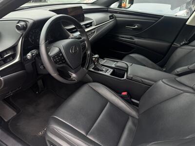 2020 Lexus ES300h   - Photo 8 - Stanton, CA 90680