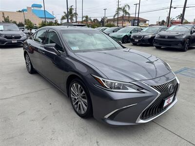 2020 Lexus ES300h   - Photo 3 - Stanton, CA 90680