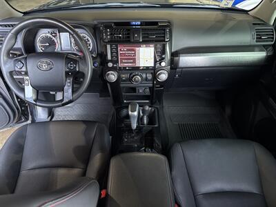 2022 Toyota 4Runner TRD Off-Road Premium   - Photo 10 - Orange, CA 92867