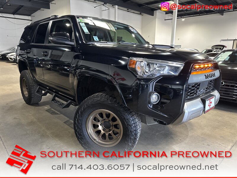 2022 Toyota 4Runner TRD Off-Road Premium - Photo 1 - Orange, CA 92867