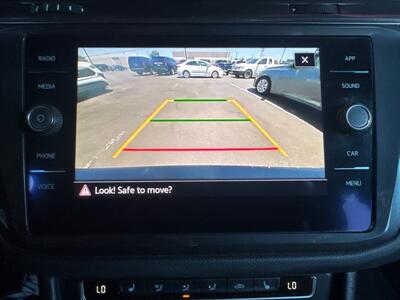 2021 Volkswagen Tiguan SE R-Line Black   - Photo 16 - Orange, CA 92867