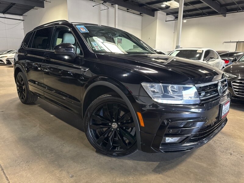 2021 Volkswagen Tiguan SE R-Line Black  