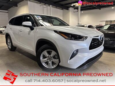 2022 Toyota Highlander Hybrid LE   - Photo 1 - Orange, CA 92867