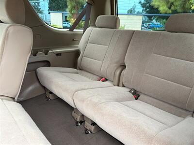 2004 Toyota Sequoia SR5   - Photo 15 - Glendora, CA 91740