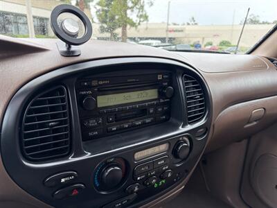 2004 Toyota Sequoia SR5   - Photo 29 - Glendora, CA 91740