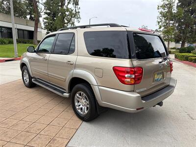 2004 Toyota Sequoia SR5   - Photo 8 - Glendora, CA 91740