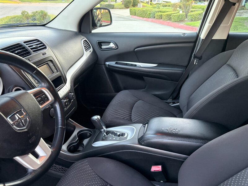 2014 Dodge Journey SE Plus - Photo 8 - Glendora, CA 91740